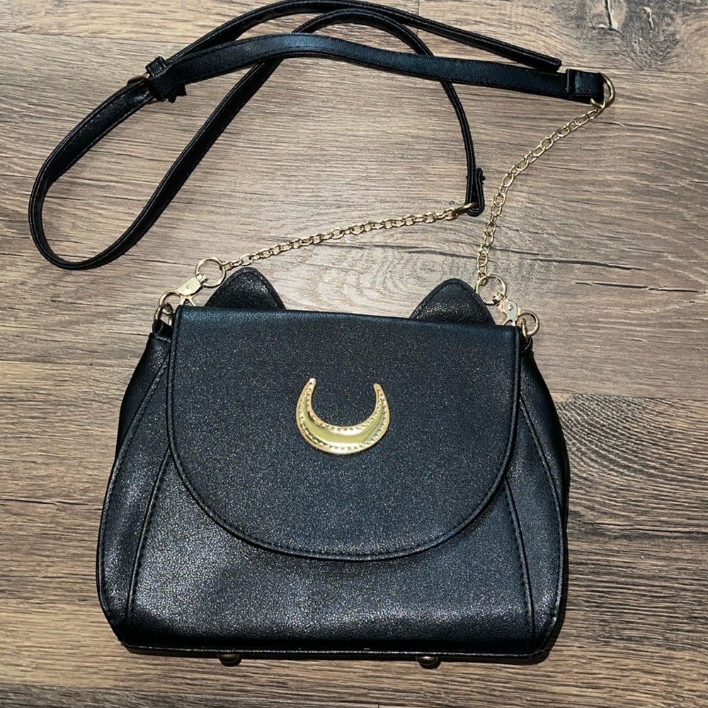 Sailor Moon (pleather) bag w/ gold accents